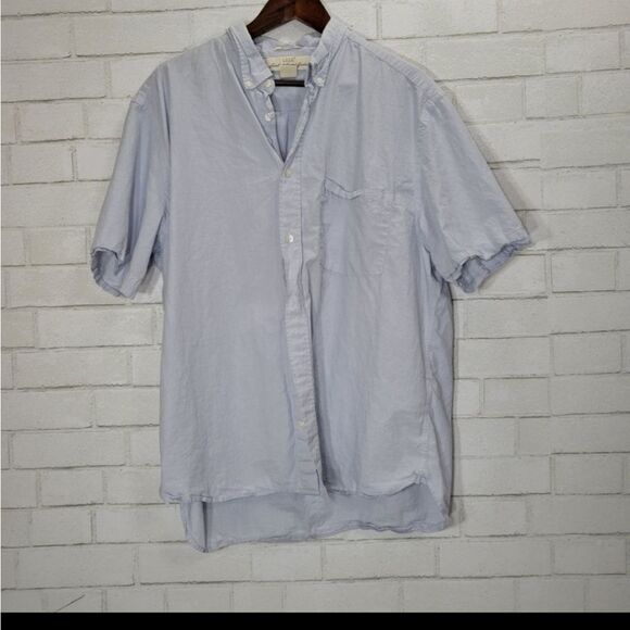 NWOT H&M full-button down short sleeve top - Picture 4 of 7